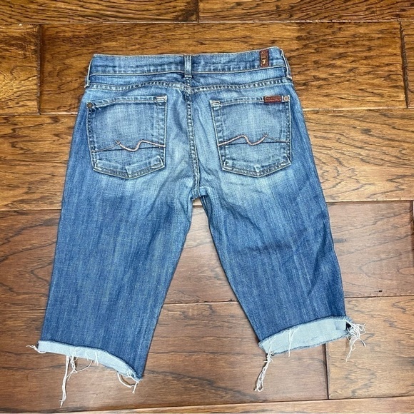 7 for all mankind Bermuda shorts - Picture 2 of 7